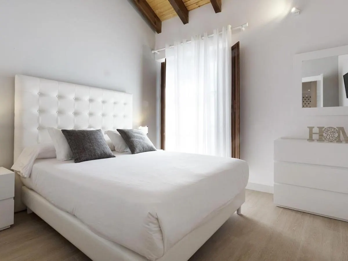 Atico Santa Cruz Apartment Seville 0*,  Spain